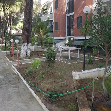 Family Apartman