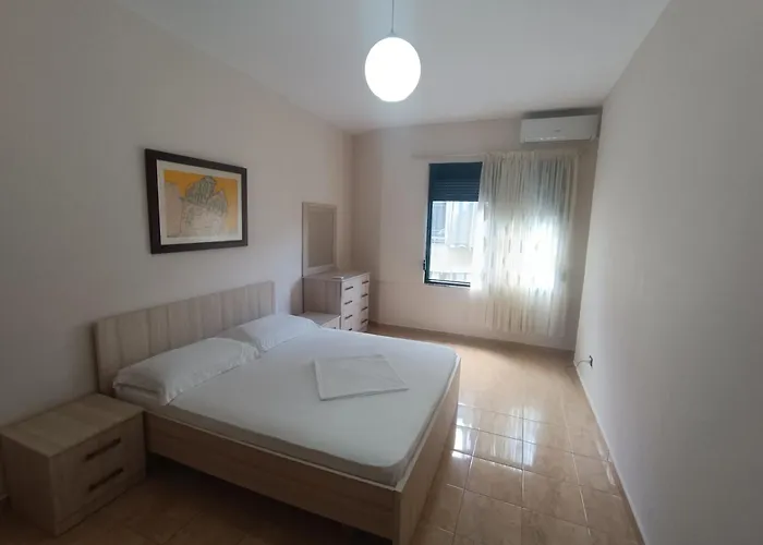 Family Apartamento Golem (Tirana)