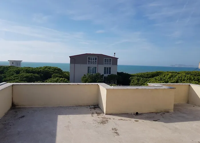 Family Apartamento Golem (Tirana)