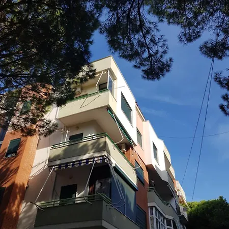 Family Golem (Tirana)